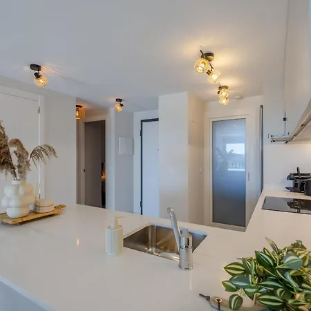 Lagoons Village - Modern Ground Floor In A Sport & Wellness Complex *