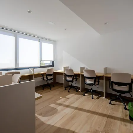 Lagoons Village - Modern Ground Floor In A Sport & Wellness Complex Apartment *